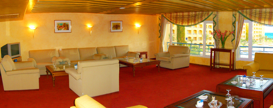 VIP room with a splendid panoramic view of the hotel pool and the sea